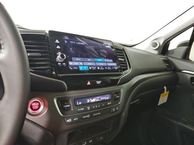 new 2025 Honda Ridgeline car, priced at $40,241