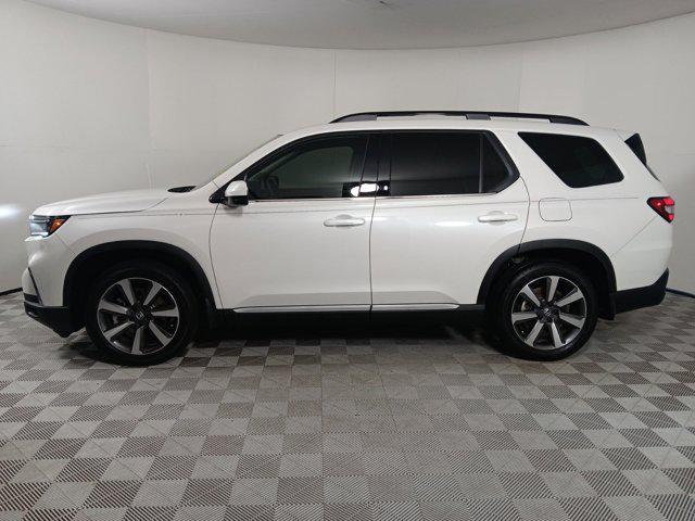 used 2024 Honda Pilot car, priced at $42,999