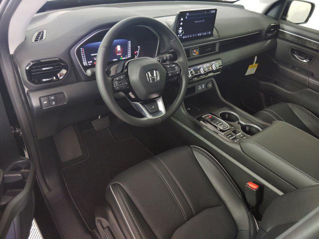new 2025 Honda Pilot car, priced at $50,282