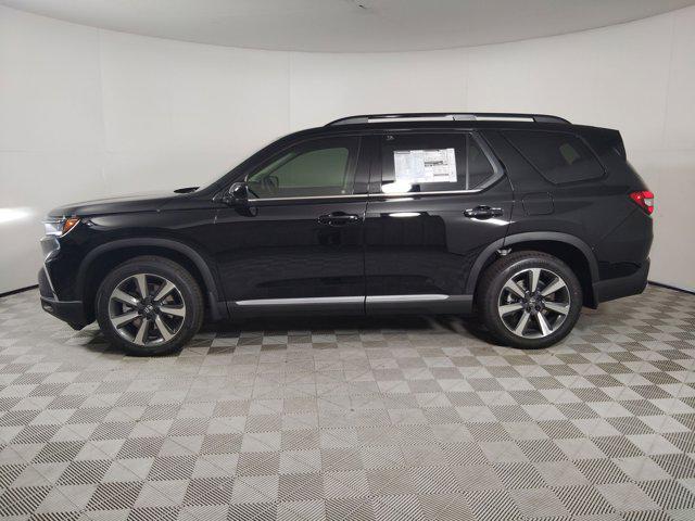 new 2025 Honda Pilot car, priced at $50,282