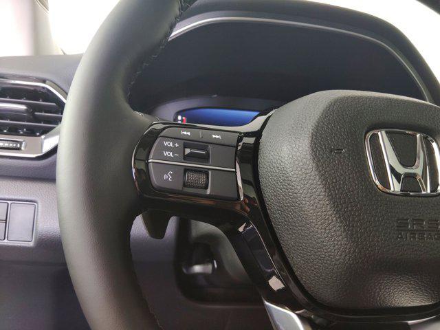 new 2025 Honda Pilot car, priced at $50,282