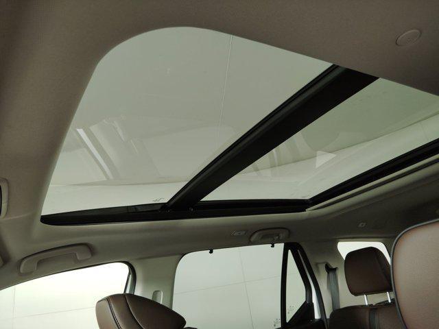 new 2025 Honda Pilot car, priced at $52,531