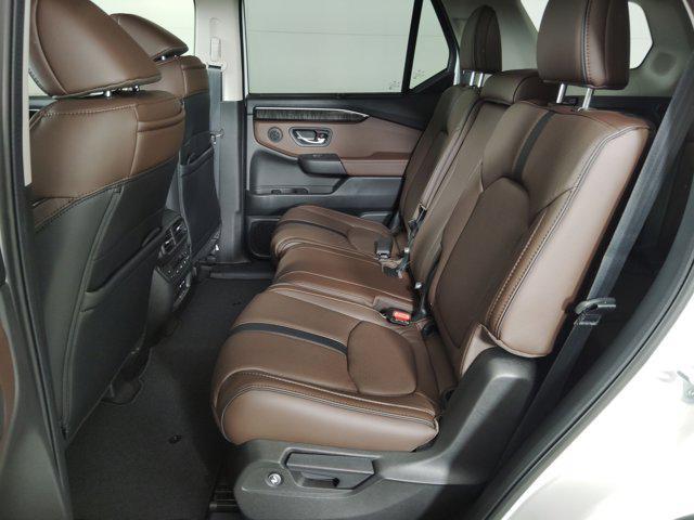 new 2025 Honda Pilot car, priced at $52,531