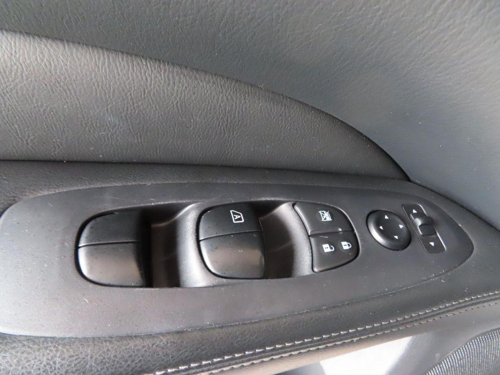 used 2018 Nissan Pathfinder car, priced at $9,995