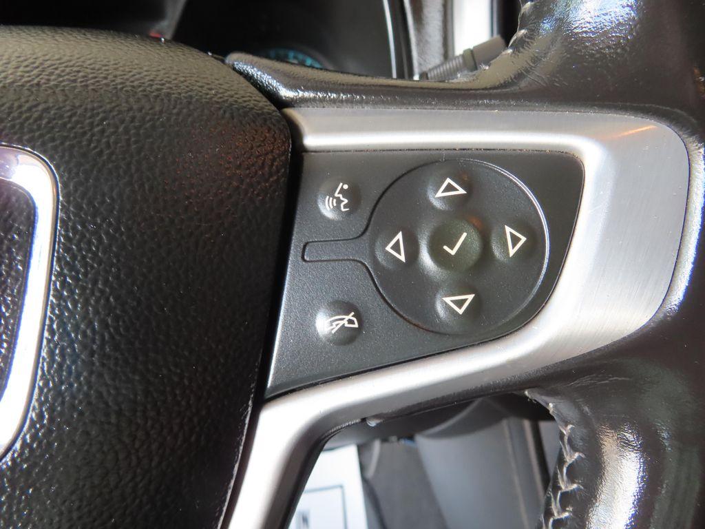 used 2021 GMC Canyon car, priced at $25,995