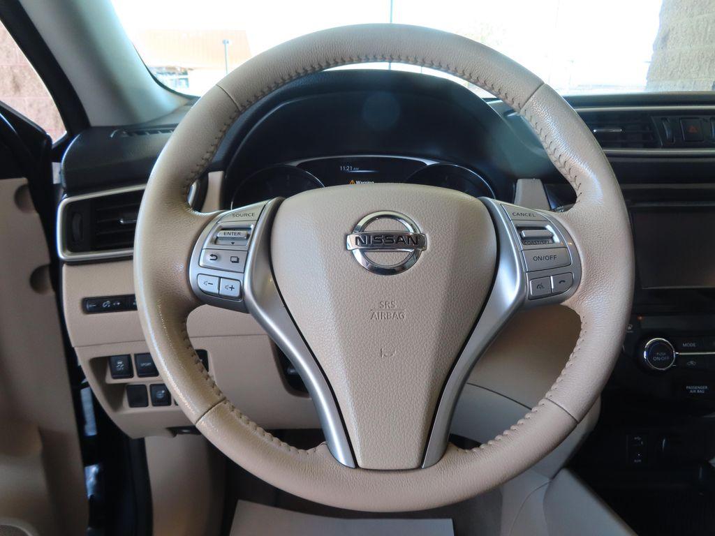 used 2014 Nissan Rogue car, priced at $12,995