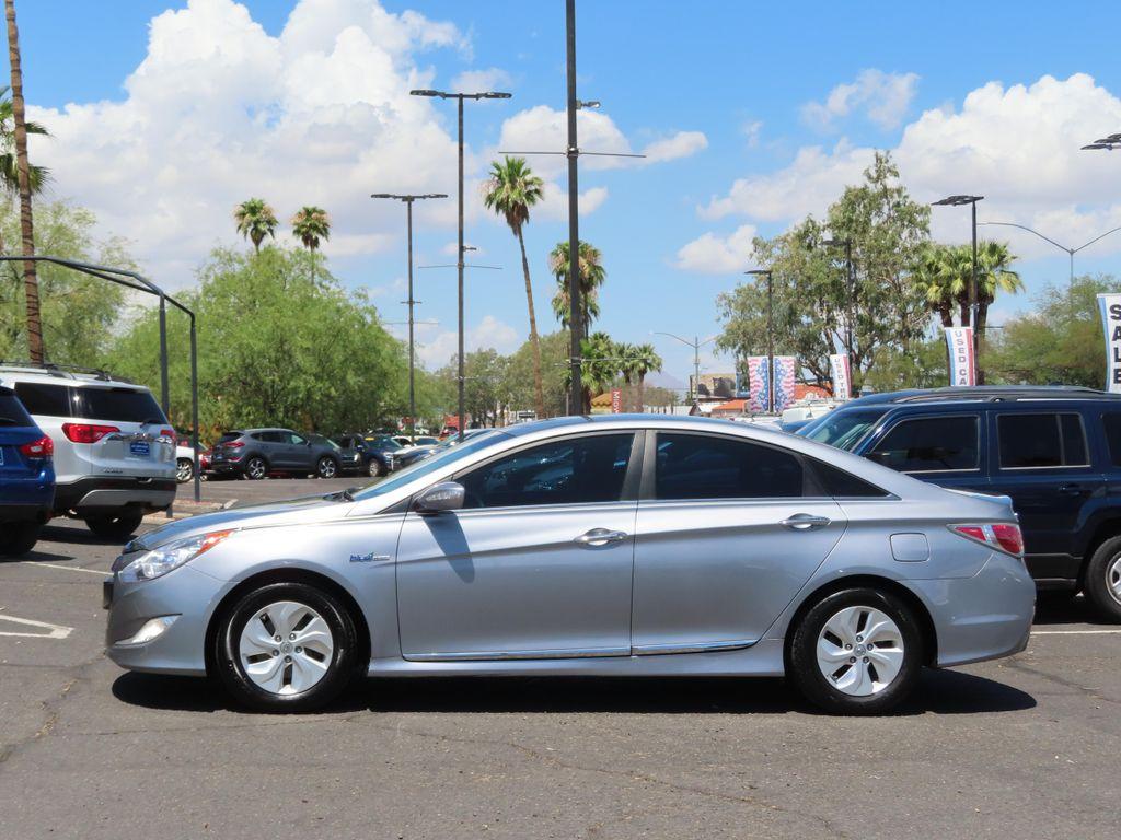 used 2014 Hyundai Sonata Hybrid car, priced at $9,995