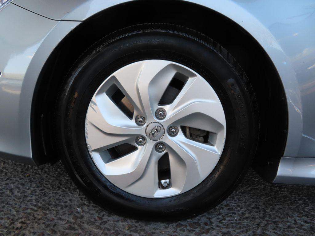 used 2014 Hyundai Sonata Hybrid car, priced at $9,995