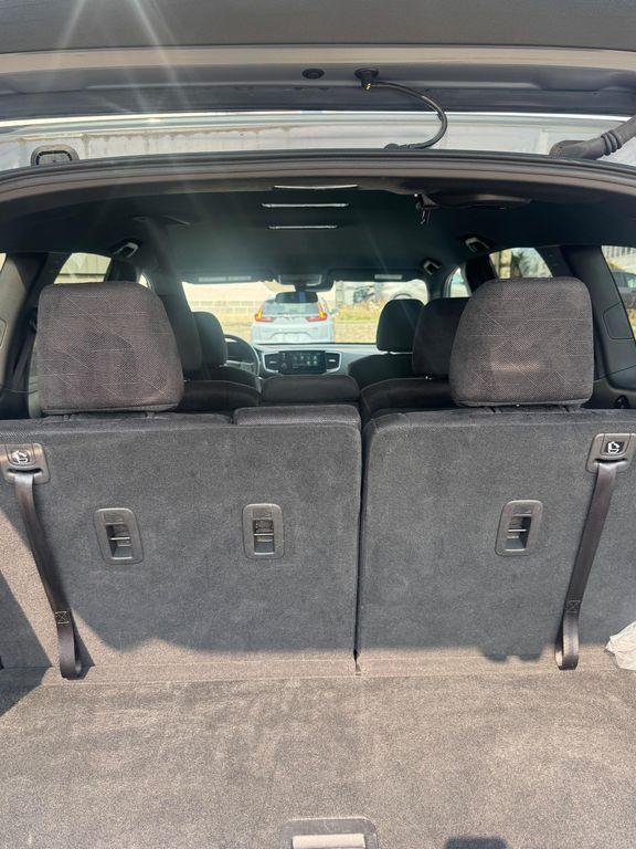 used 2022 Honda Pilot car, priced at $31,995