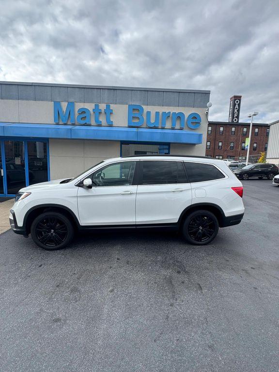 used 2022 Honda Pilot car, priced at $34,995