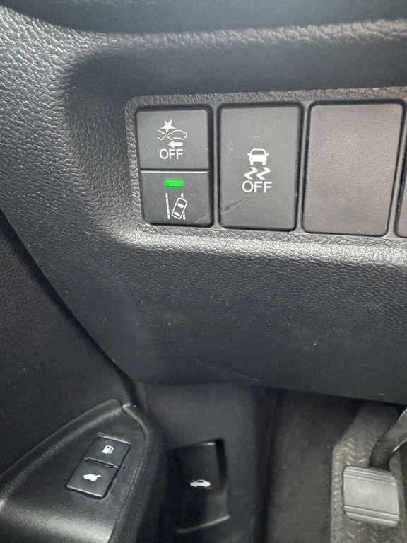 used 2022 Honda Pilot car, priced at $34,995