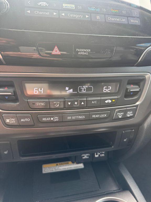 used 2022 Honda Pilot car, priced at $34,995