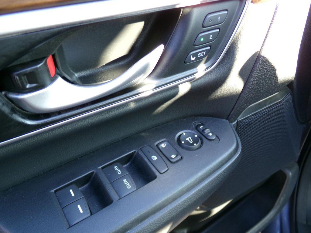 used 2022 Honda CR-V car, priced at $26,995