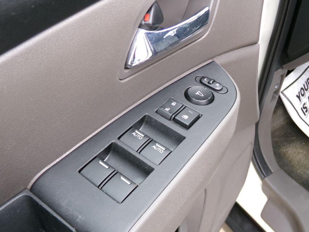 used 2016 Honda Odyssey car, priced at $15,995