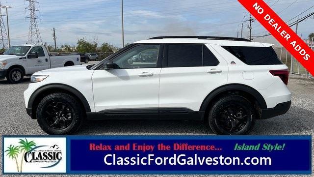 new 2023 Ford Explorer car, priced at $49,376