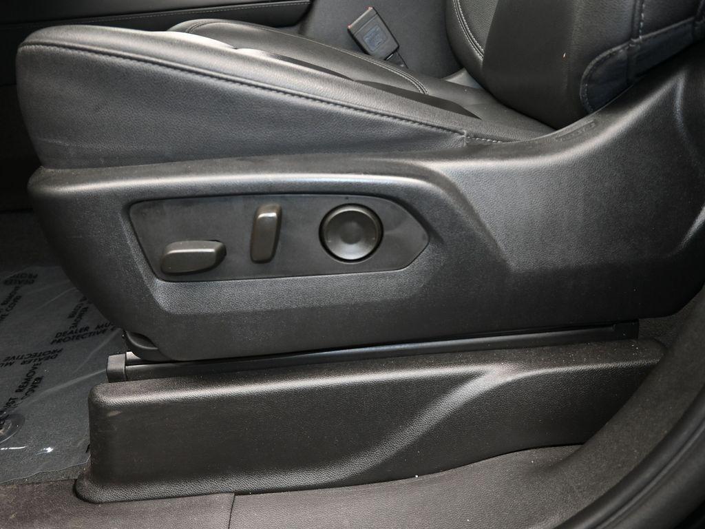 used 2023 Chevrolet Tahoe car, priced at $42,950