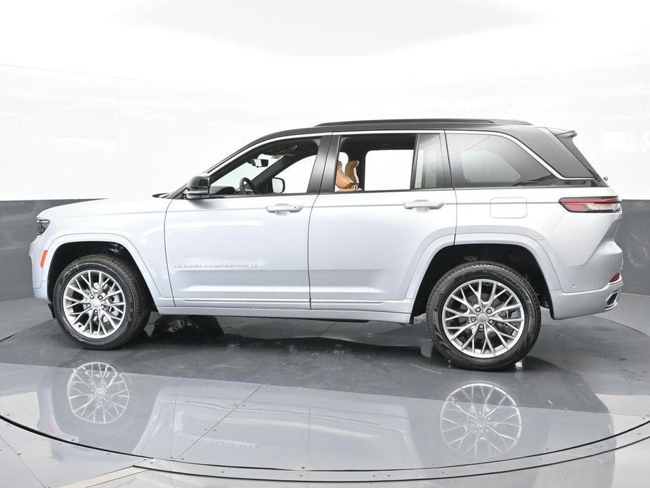 new 2024 Jeep Grand Cherokee car, priced at $52,864