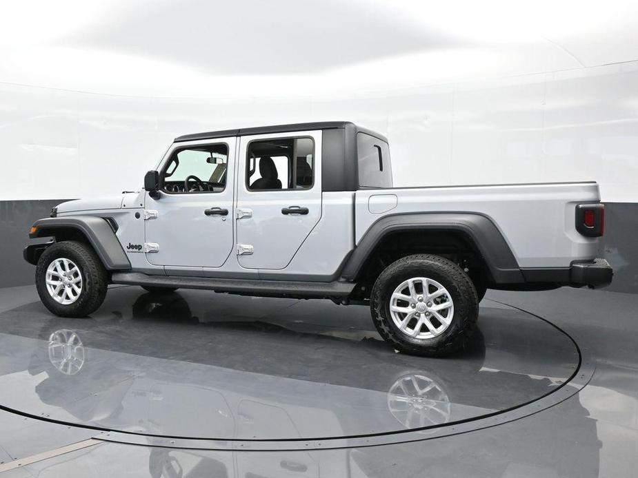 used 2023 Jeep Gladiator car, priced at $42,495