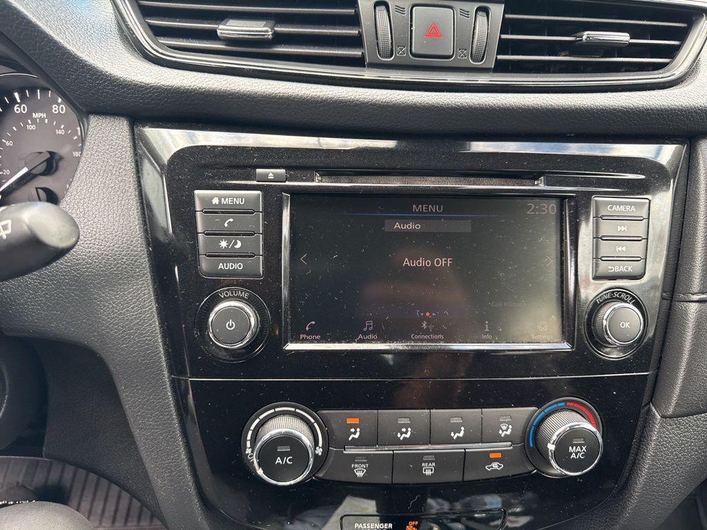 used 2019 Nissan Rogue car, priced at $12,994