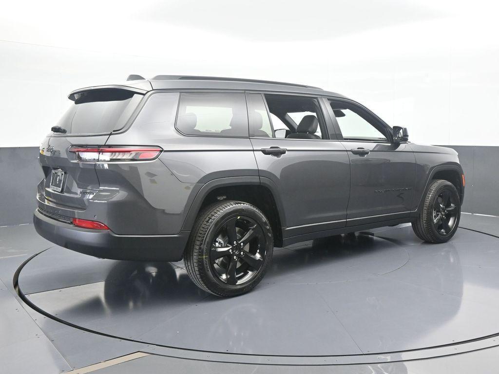 new 2025 Jeep Grand Cherokee L car