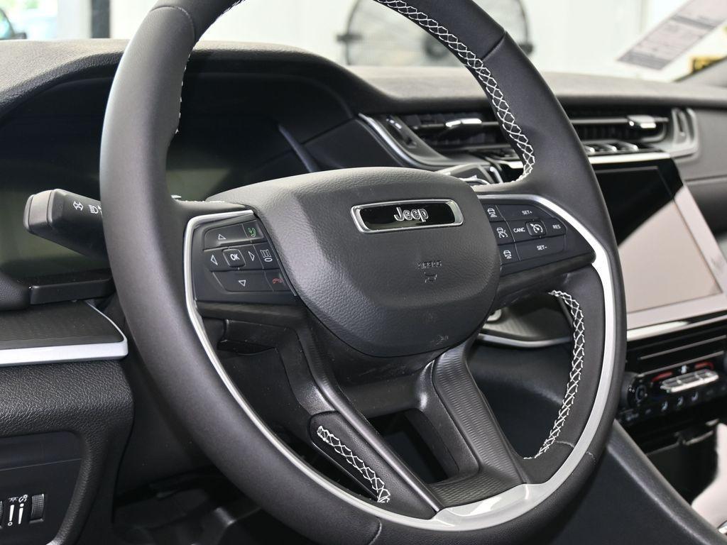 new 2025 Jeep Grand Cherokee car