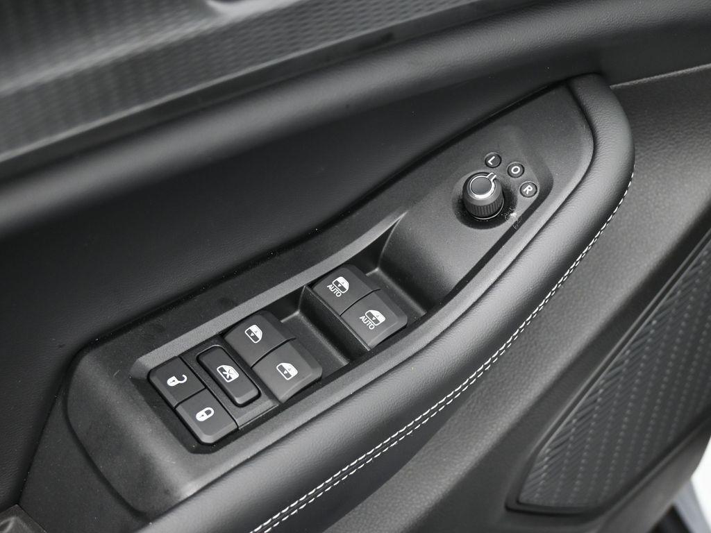 new 2025 Jeep Grand Cherokee car