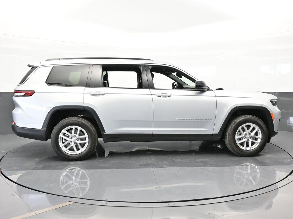 new 2024 Jeep Grand Cherokee L car, priced at $34,659