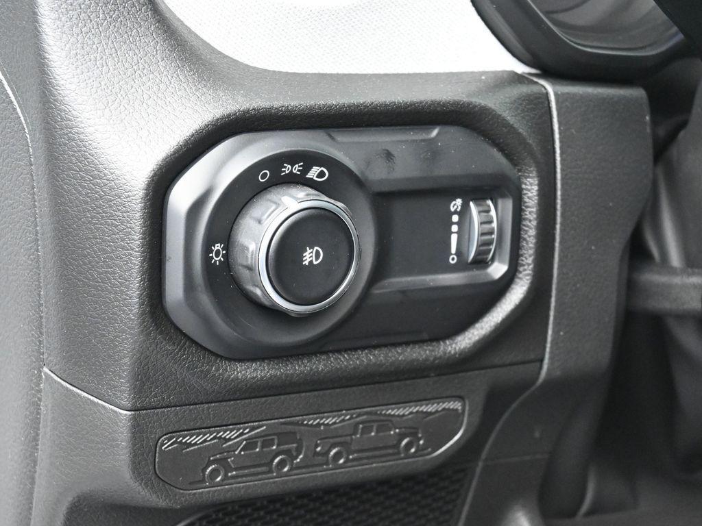 new 2025 Jeep Wrangler car