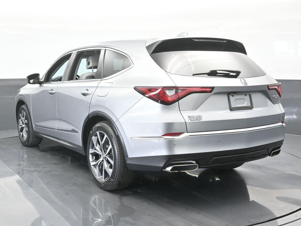 used 2022 Acura MDX car, priced at $34,311