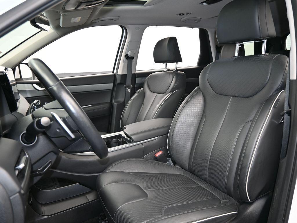 used 2023 Hyundai Palisade car, priced at $33,963