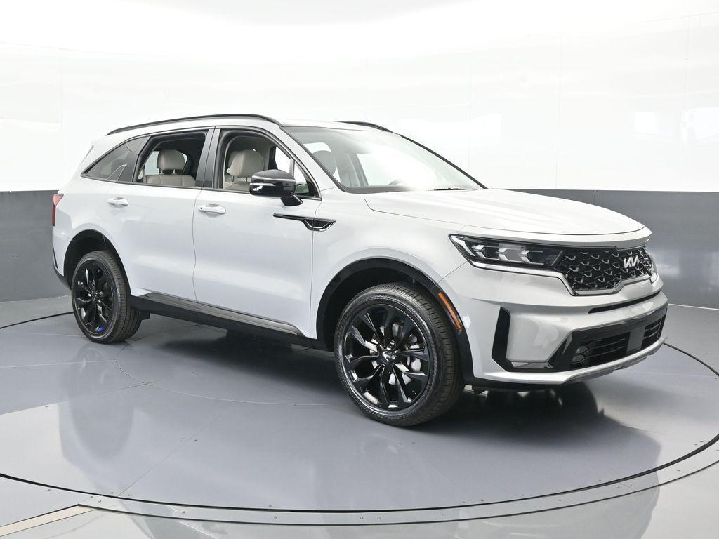used 2023 Kia Sorento car, priced at $32,329
