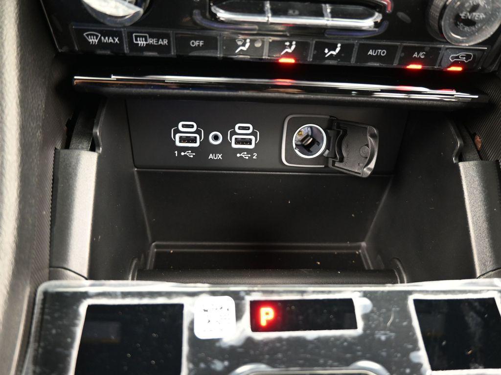 new 2025 Jeep Grand Cherokee car