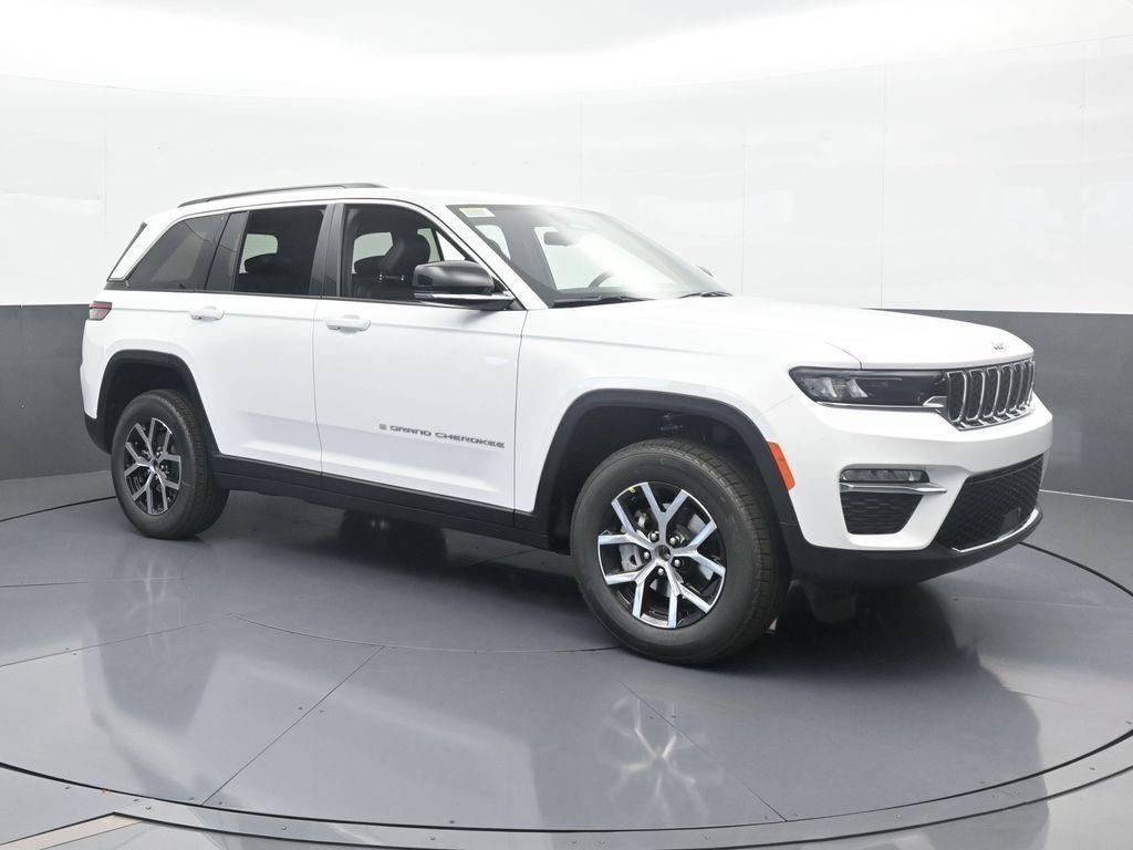 new 2025 Jeep Grand Cherokee car