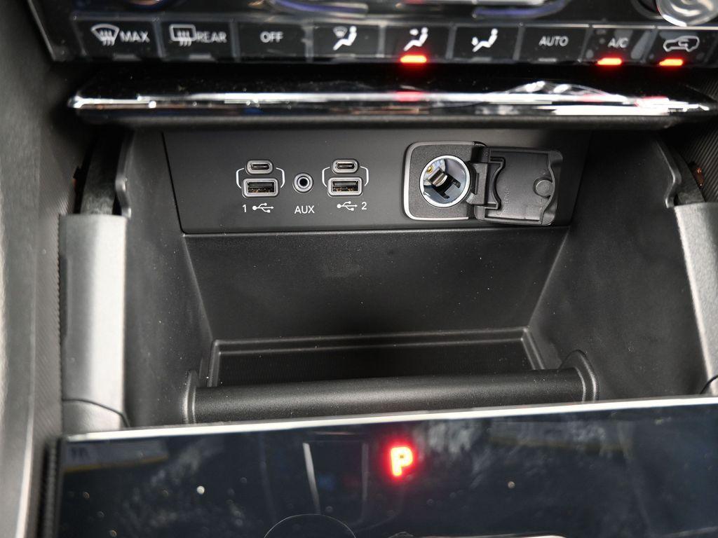 new 2024 Jeep Grand Cherokee L car, priced at $43,133