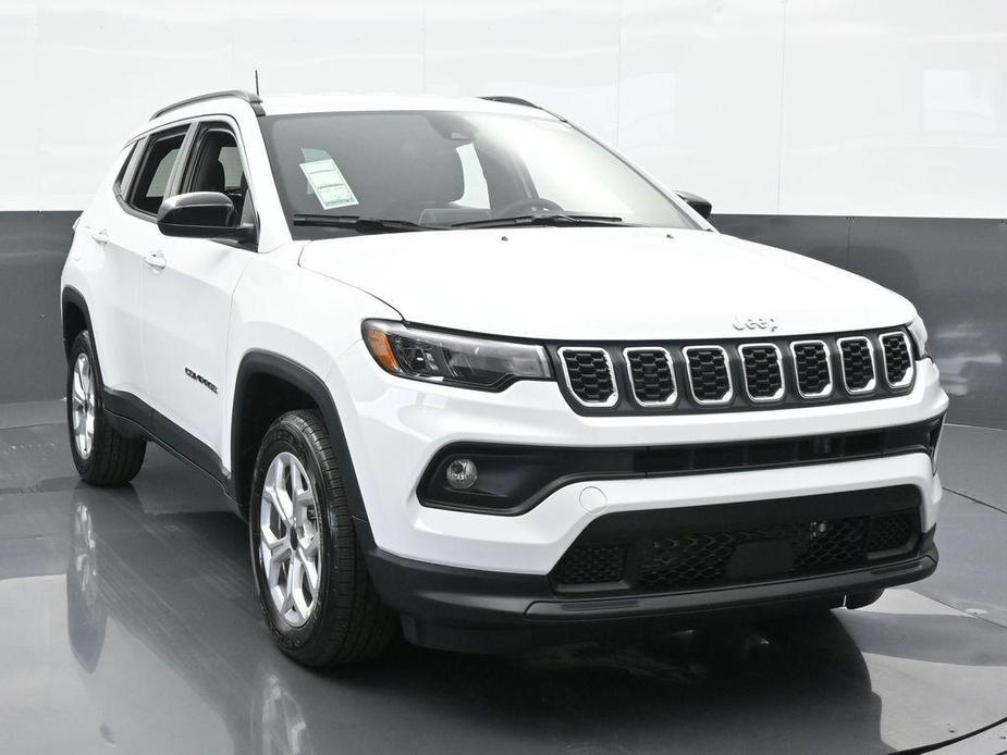 new 2025 Jeep Compass car, priced at $27,639