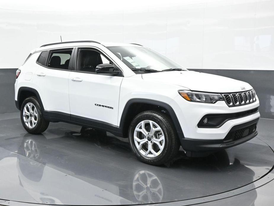 new 2025 Jeep Compass car, priced at $27,639