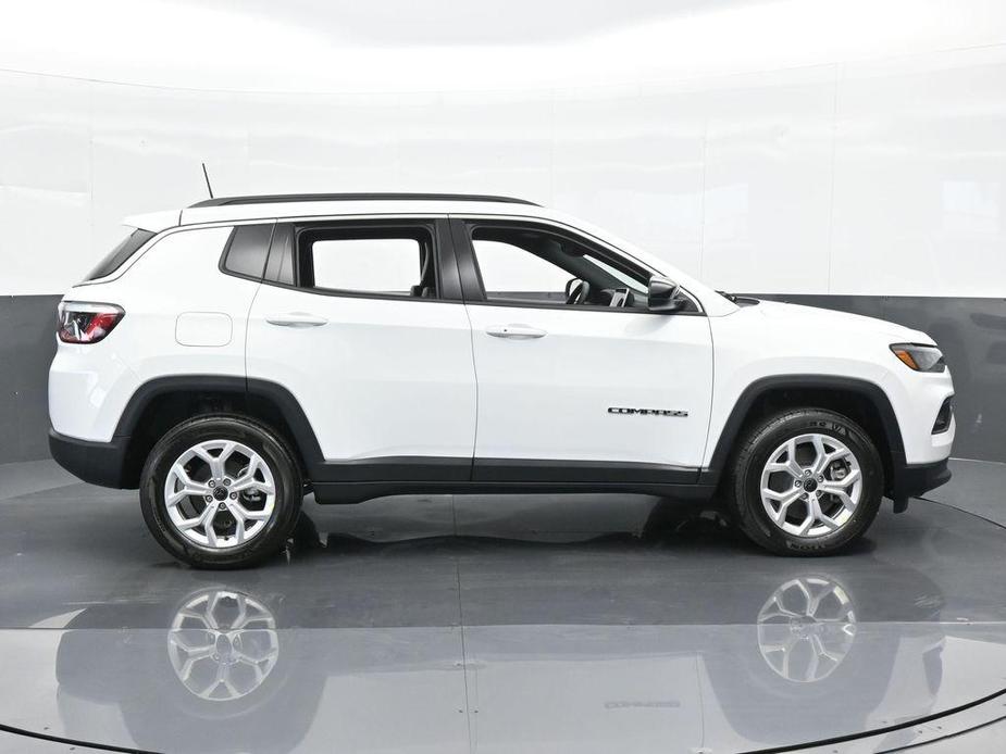 new 2025 Jeep Compass car, priced at $27,639