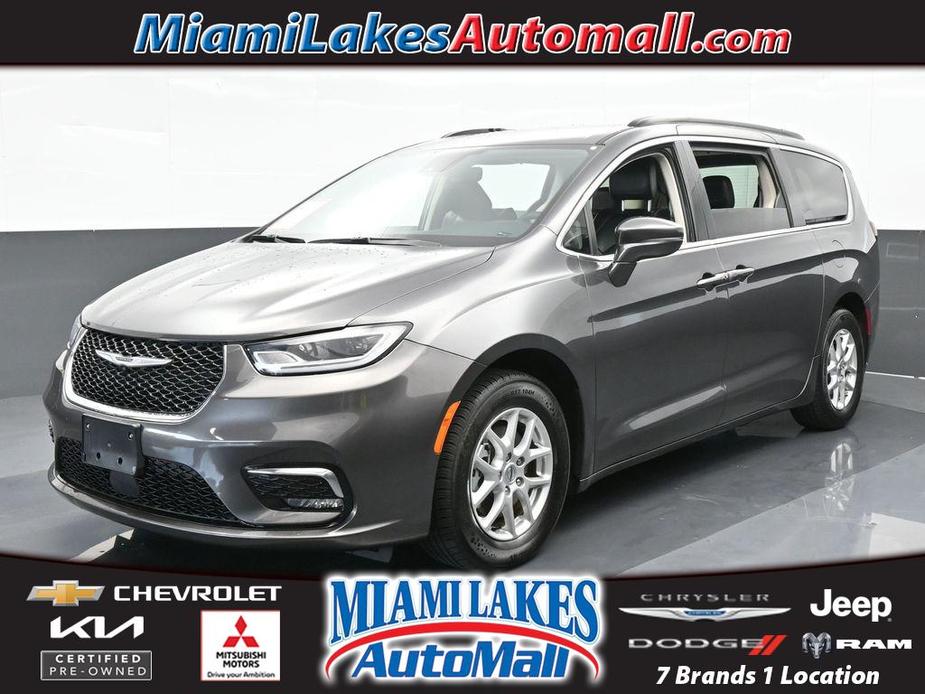 used 2022 Chrysler Pacifica car, priced at $18,796