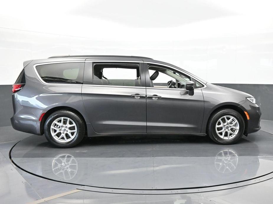 used 2022 Chrysler Pacifica car, priced at $18,796