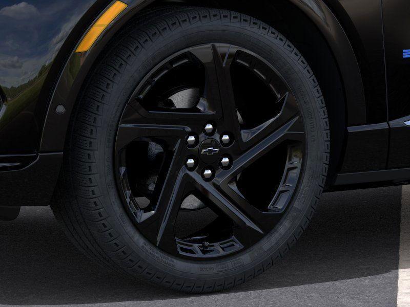 new 2025 Chevrolet Equinox EV car, priced at $36,590
