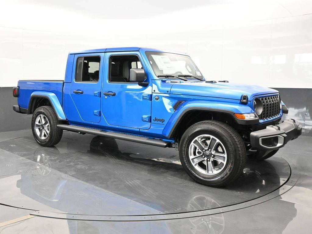 new 2024 Jeep Gladiator car, priced at $44,466