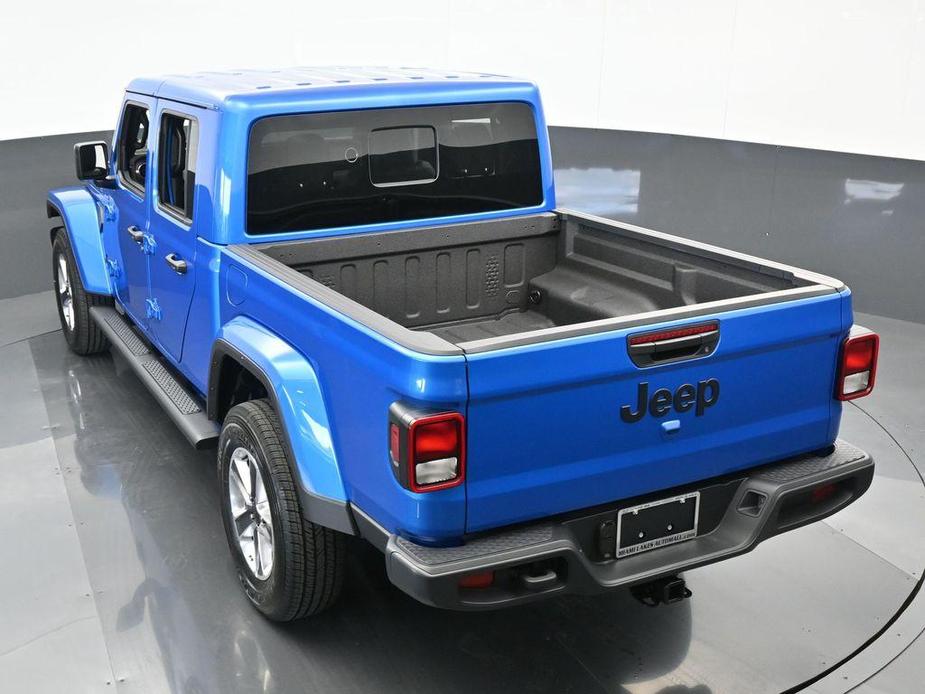 new 2024 Jeep Gladiator car, priced at $44,944