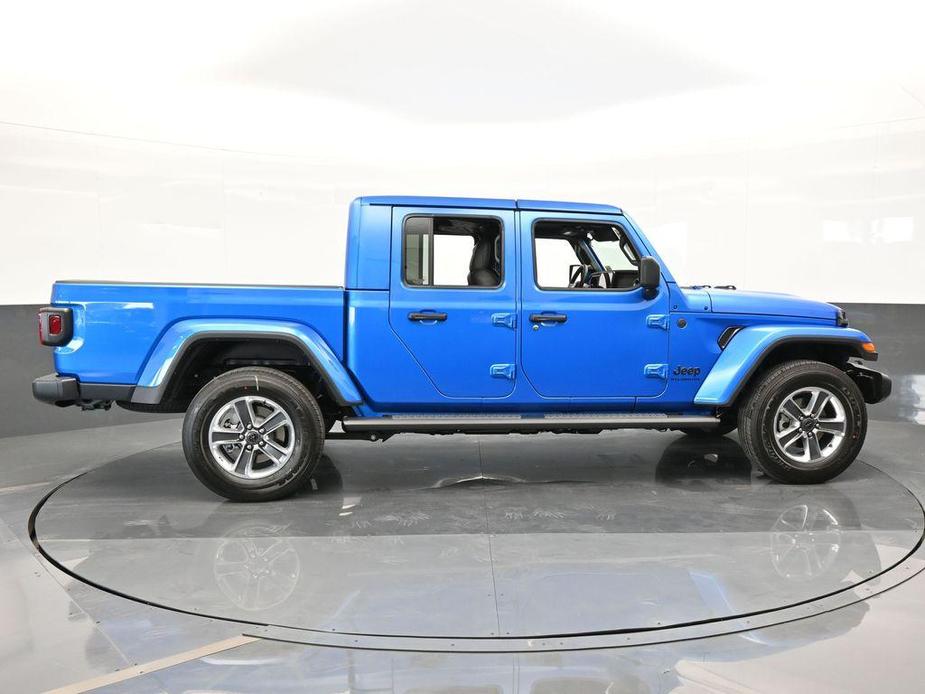 new 2024 Jeep Gladiator car, priced at $44,944