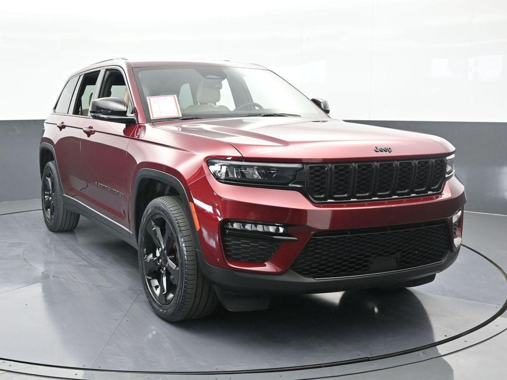 used 2023 Jeep Grand Cherokee car, priced at $28,750