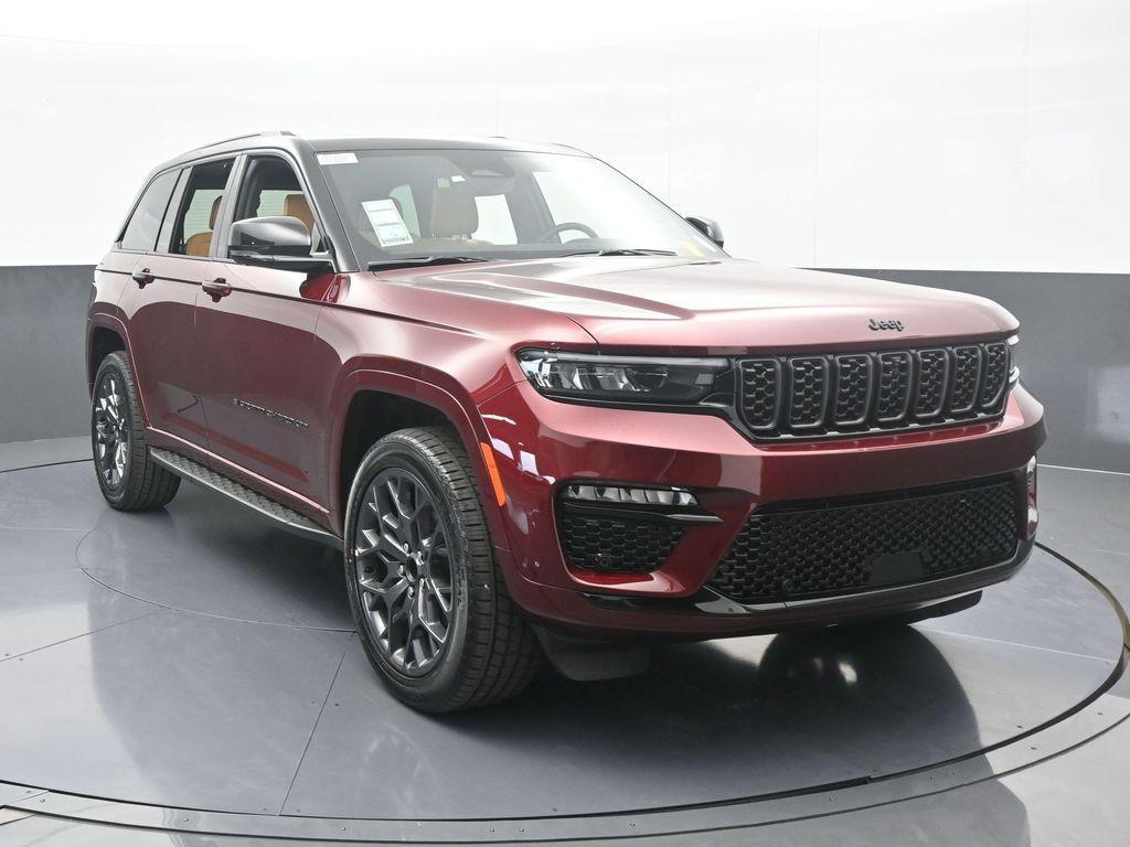 new 2025 Jeep Grand Cherokee car