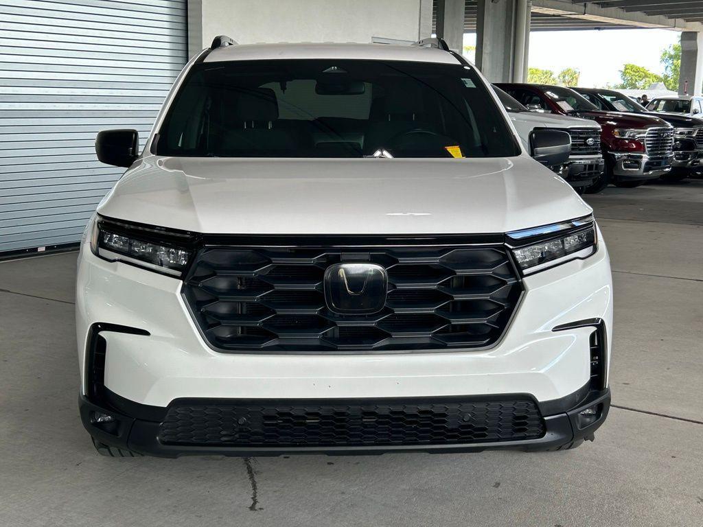 used 2023 Honda Pilot car, priced at $31,162