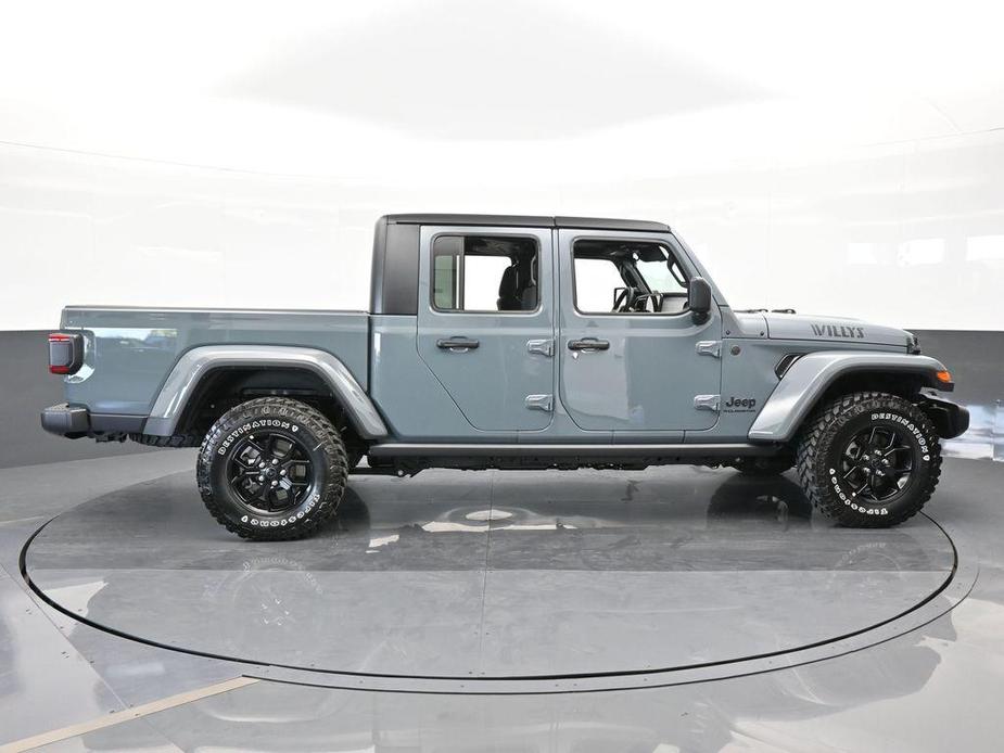 new 2024 Jeep Gladiator car, priced at $48,385