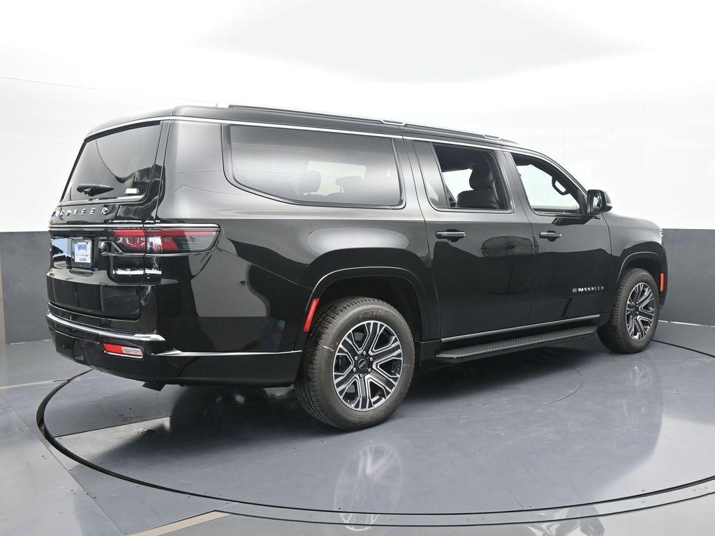 new 2025 Jeep Wagoneer L car