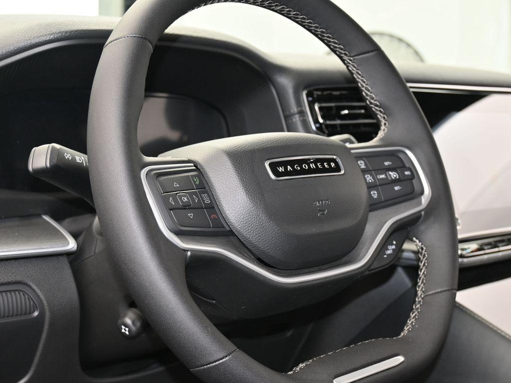 new 2025 Jeep Wagoneer L car