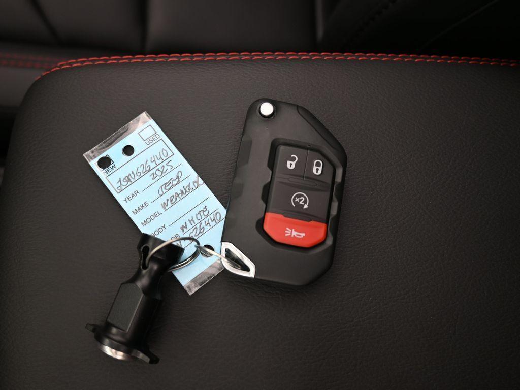 new 2025 Jeep Wrangler car